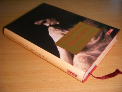 Boek met de titel: Het mysterie 