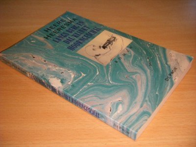 Boek met de titel: Langs berg en dal klinkt hoorngeschal