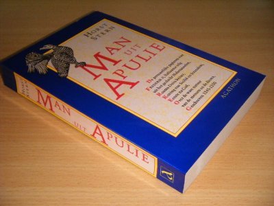 Tweedehands boek: Man uit Apulie van auteur Horst Stern - Paperback, met leesvouw, in goede staat.