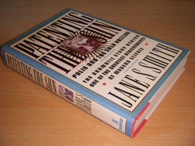 Boek met de titel: Patenting the sun