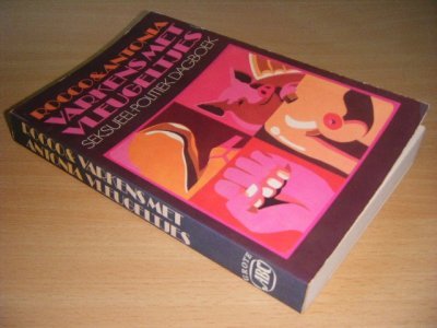 Tweedehands boek: Varkens met vleugeltjes van auteur Rocco en Antonia - Paperback, gebruikssporen, licht verkleurde rug, in goede staat.