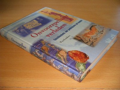 Boek met de titel: Onvoorspelbaar verleden