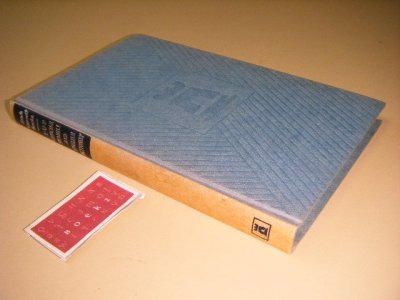 Tweedehands boek: The E.U.P. concise Swahili and English dictionary van auteur Perrott, D.V. - Small hardback in a good condition. Inscription on title page. No jacket.