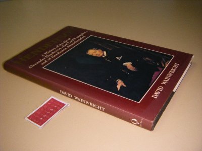 Tweedehands boek: Henderson van auteur Wainwright, David - Hardback met stofomslag in goede staat. Ills. Engelstalig.