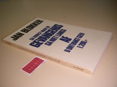 Boek met de titel: Ga direct naar de gevangenis, ga niet langs af, u ontvangt geen f. 200,-