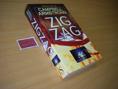 Boek met de titel: Zig Zag