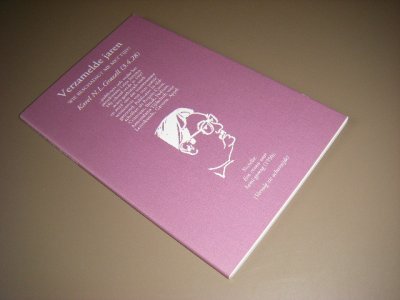 Boek met de titel: Verzamelde jaren.