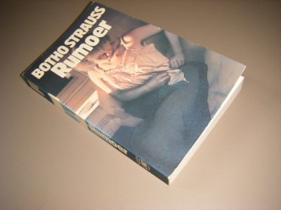 Boek met de titel: Rumoer