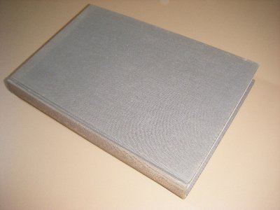 Boek met de titel: Kort Revier. 