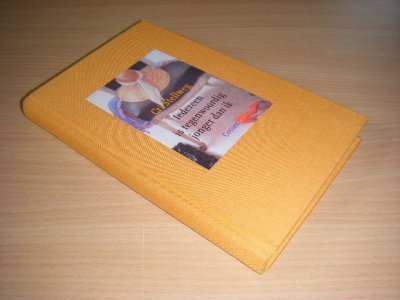 Boek met de titel: Iedereen is tegenwoordig jonger dan ik