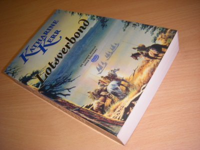 Boek met de titel: Lotsverbond. 