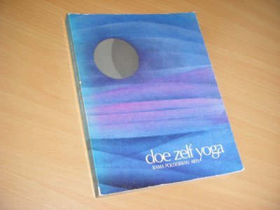 Boek met de titel: Doe Zelf Yoga.