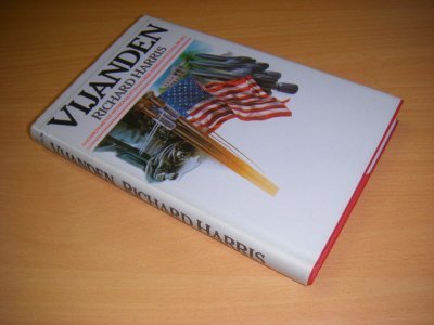 Boek met de titel: Vijanden. 