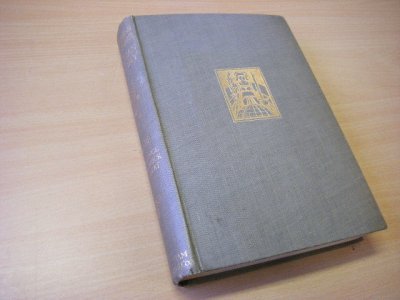 Boek met de titel: Leaders & Landmarks in European History. 