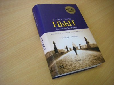 Boek met de titel: HhhH