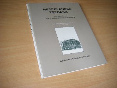 Boek met de titel: Nederlandse Tsedaka. 