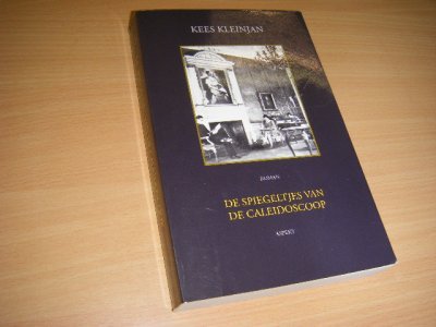 Boek met de titel: De spiegeltjes van de caleidoscoop.