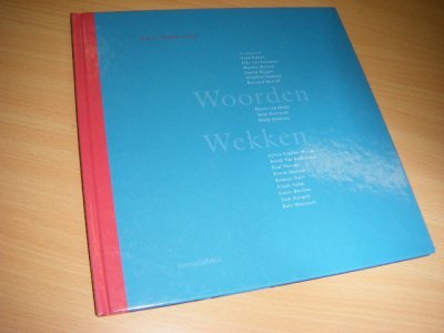 Boek met de titel: Woorden wekken