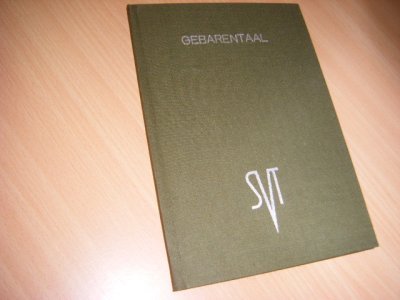 Tweedehands boek: Gebarentaal van auteur Vanes, Paula - linnengebonden boekje met 22 instructieve foto's. In zeer goede staat. 