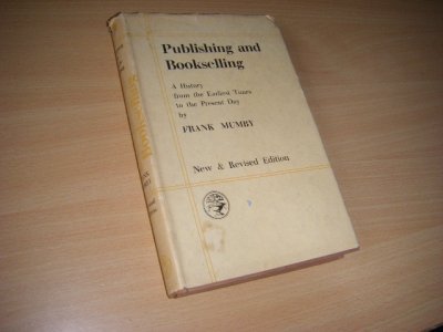 Boek met de titel: Publishing and bookselling.