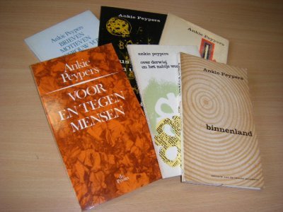 Boek met de titel: [zes dichtbundels van Ankie Peypers. niet los te koop]