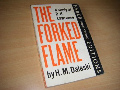 Boek met de titel: The Forked Flame. A study of D.H. Lawrence