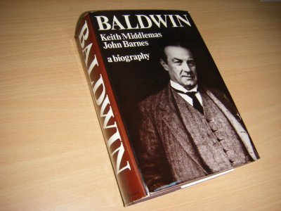 Tweedehands boek: Baldwin van auteur Middlemas, Keith ; John Barnes - Engelstalige biografie. Gebonden in nette staat, stofomslag heeft wat kleine beschadigingen en achter boven een scheurtje van plm 3 cm. Aan de binnenkant is uit de omslag ook een stukje geknipt. 