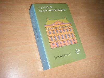 Boek met de titel: Het Bureau 5. En ook weemoedigheid