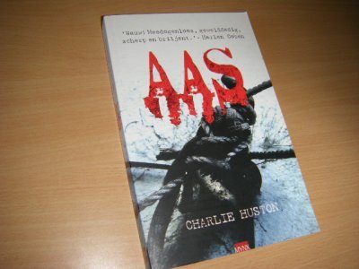 Boek met de titel: Aas