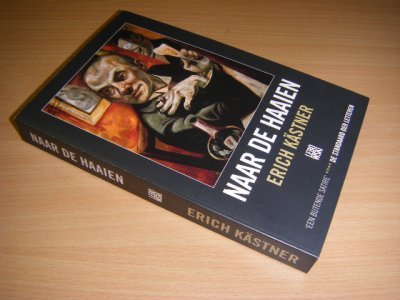 Boek met de titel: Naar de haaien