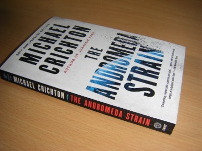 Boek met de titel: The Andromeda Strain