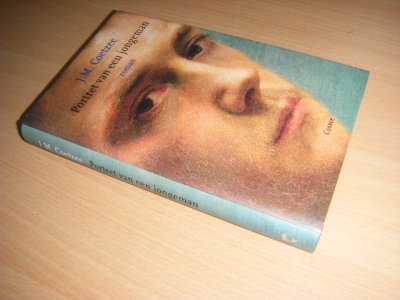 Boek met de titel: Portret van een jongeman