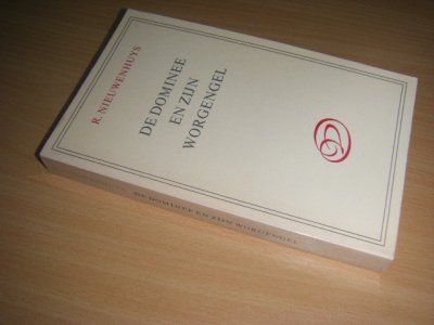 Boek met de titel: De dominee en zijn worgengel