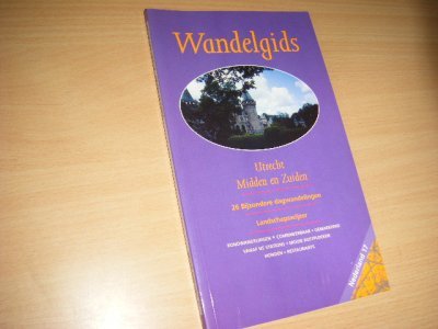 Tweedehands boek: Wandelgids voor Utrecht van auteur M. Pelgrim - PAPERBACK, ALS NIEUW. Nederland deel 17.