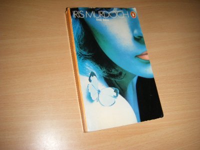 Tweedehands boek: The Bell van auteur Murdoch, Iris - Engelse paperback, in redelijk tot goede staat