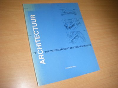 Tweedehands boek: De architectuur van stadsuitbreiding en stadsvernieuwing van auteur Hebly, Arie; Frits Palmboom - Paperback, 27 cm., in redelijk tot goede staat met aanzienlijk wat aantekeningen met balpen en arceerstift, die deels terzake zijn. 