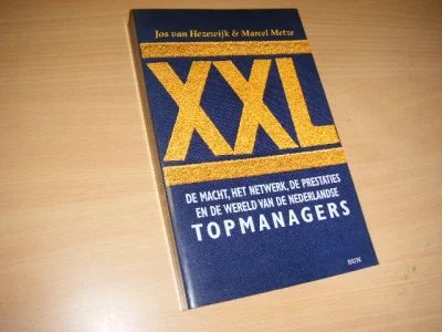 Tweedehands boek: XXL van auteur Hezewijk, Jos van en Marcel Metze - Paperback, in goede staat