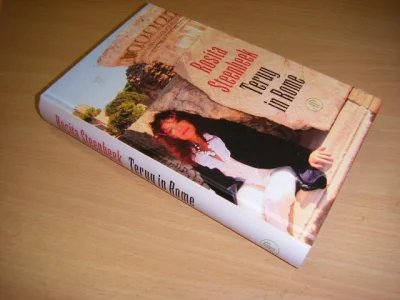 Boek met de titel: Terug in Rome