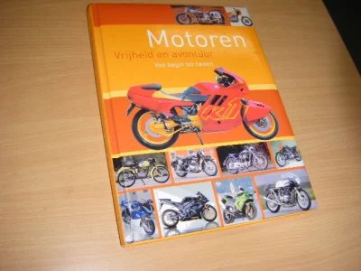 Tweedehands boek: Motoren van auteur Carsten Heil - hardcover, in zeer goede staat
