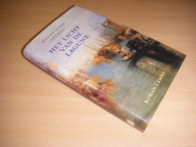 Boek met de titel: Het licht van de lagune