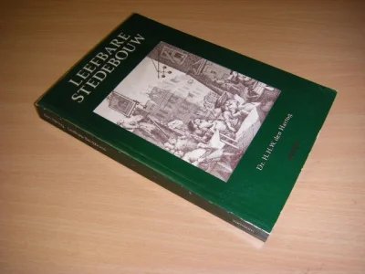 Tweedehands boek: Leefbare stedebouw van auteur H. H. W. den Hartog  - Paperback, gebruikssporen, in goede staat