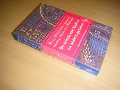 Boek met de titel: De schaal van Richter en andere getallen