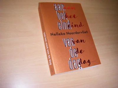 Boek met de titel: Aan het eind van de dag