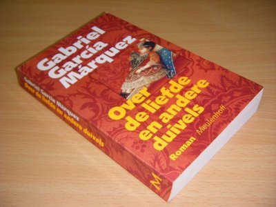 Boek met de titel: Over de liefde en andere duivels