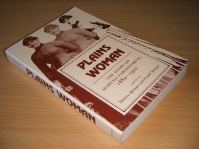 Boek met de titel: Plains Woman