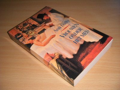 Boek met de titel: Vrouwen onder het mes
