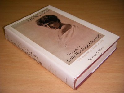 Tweedehands boek: The Life of Lady Randolph Churchill van auteur Ralph G. Martin - Hardcover with dustjacket, traces of use, in good condition. With illustrations.