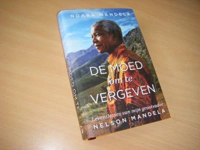 Boek met de titel: De moed om te vergeven