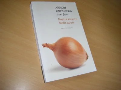 Boek met de titel: Buster Keaton lacht nooit