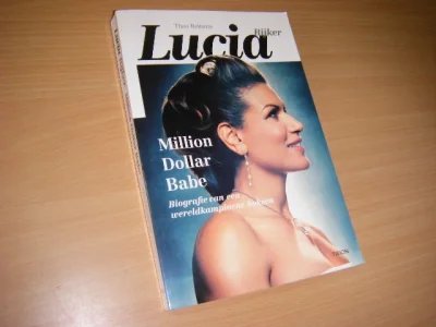 Boek met de titel: Lucia. Million Dollar Babe